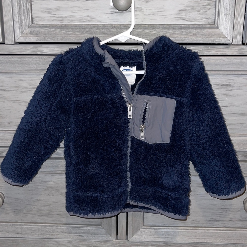 Old Navy Toddler 2T Fuzzy Jacket